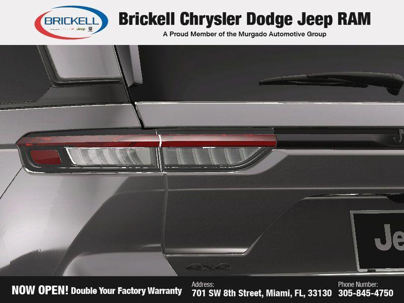 new 2025 Jeep Grand Cherokee car, priced at $38,258