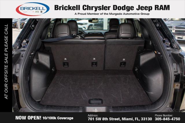 used 2023 Jeep Cherokee car, priced at $19,195