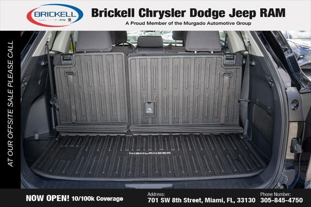used 2023 Toyota Highlander car, priced at $27,099