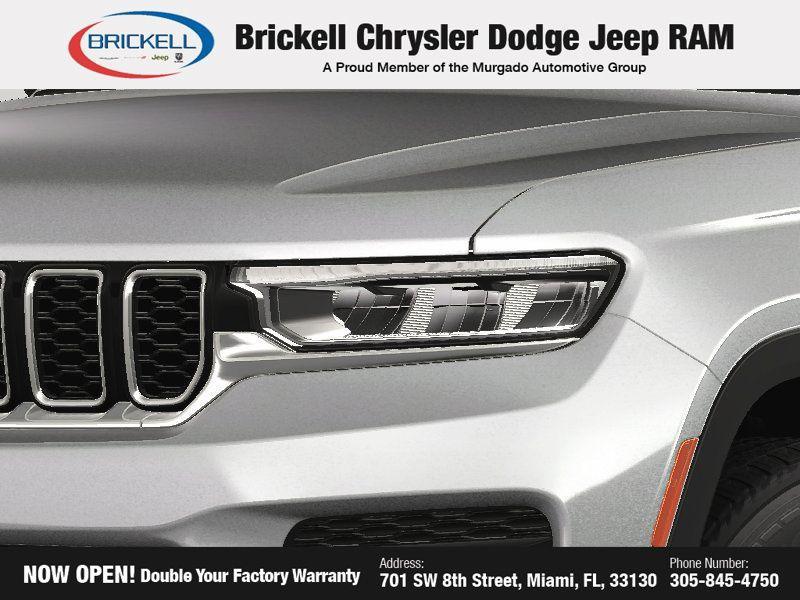 new 2025 Jeep Grand Cherokee car, priced at $32,925