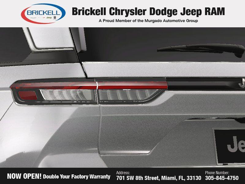 new 2025 Jeep Grand Cherokee car, priced at $32,925