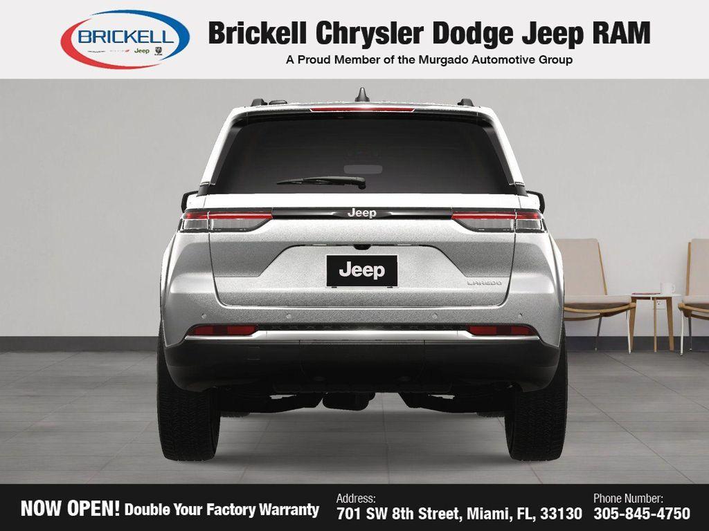 new 2025 Jeep Grand Cherokee car, priced at $32,925