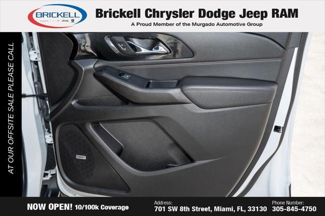 used 2023 Chevrolet Traverse car, priced at $26,900