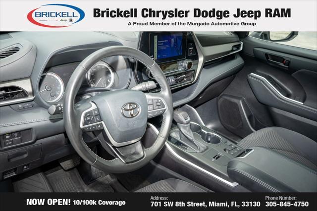 used 2023 Toyota Highlander car, priced at $30,495