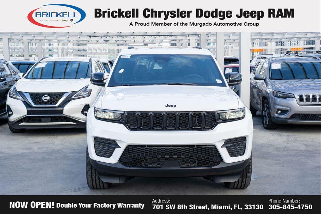 new 2025 Jeep Grand Cherokee car, priced at $40,035