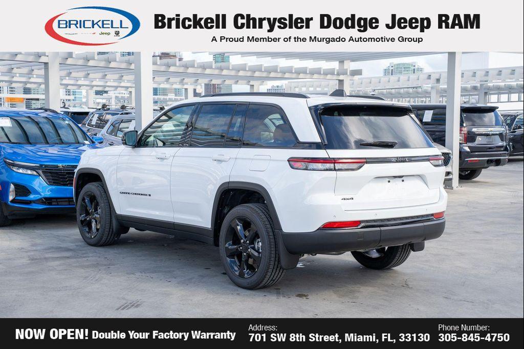 new 2025 Jeep Grand Cherokee car, priced at $40,035