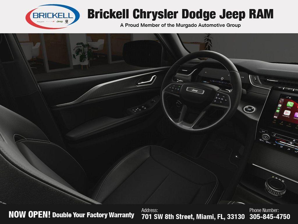 new 2025 Jeep Grand Cherokee car, priced at $38,212