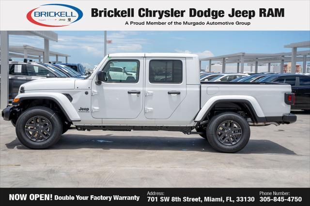new 2025 Jeep Gladiator car, priced at $41,063