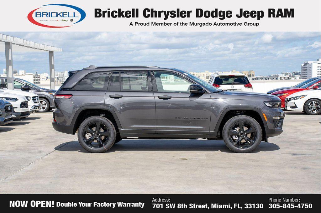 new 2025 Jeep Grand Cherokee car, priced at $46,583