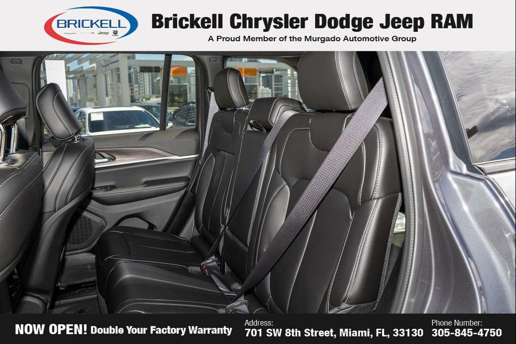 new 2025 Jeep Grand Cherokee car, priced at $46,583