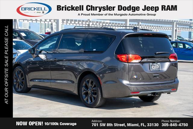 used 2018 Chrysler Pacifica car, priced at $12,199