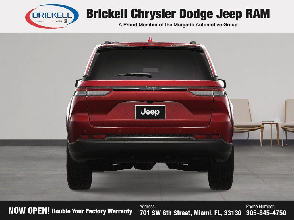 new 2025 Jeep Grand Cherokee car, priced at $38,748