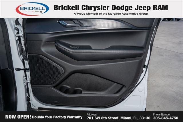 new 2025 Jeep Grand Cherokee L car, priced at $34,142