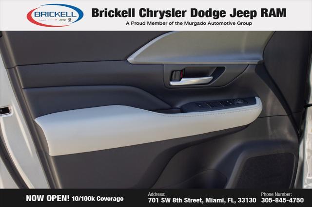 used 2025 Toyota Grand Highlander car, priced at $54,959