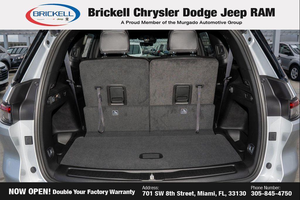 new 2025 Jeep Grand Cherokee L car, priced at $51,266