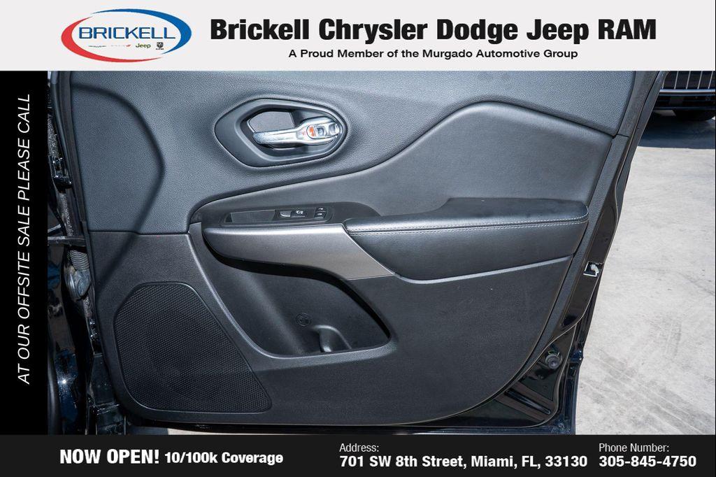 used 2019 Jeep Cherokee car, priced at $16,405