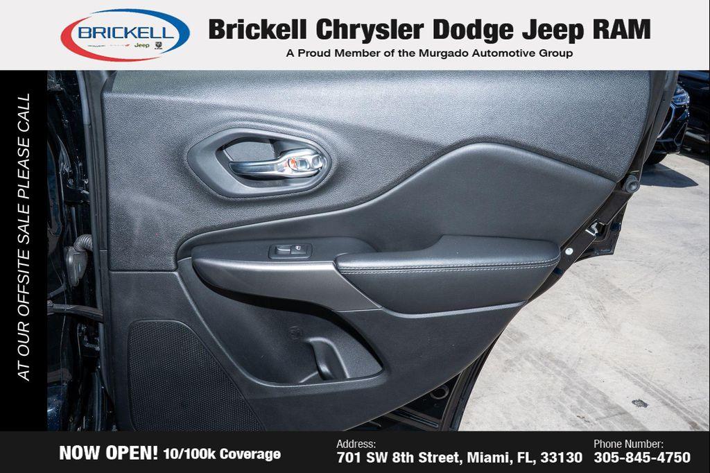 used 2019 Jeep Cherokee car, priced at $16,405