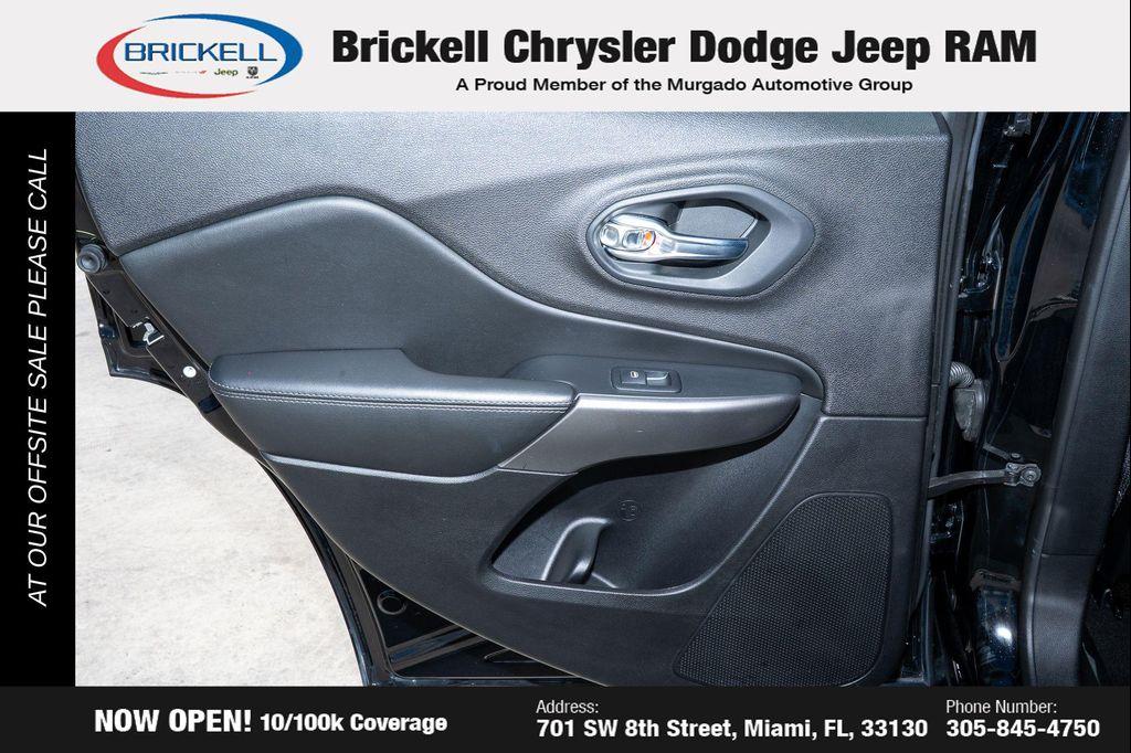 used 2019 Jeep Cherokee car, priced at $16,405