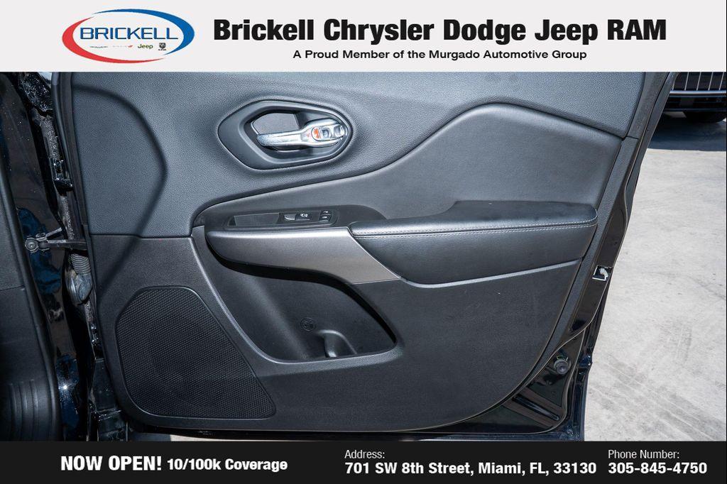 used 2019 Jeep Cherokee car, priced at $16,475