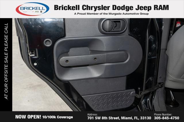 used 2009 Jeep Wrangler Unlimited car, priced at $11,995