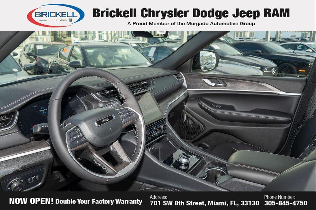 new 2025 Jeep Grand Cherokee L car, priced at $43,784