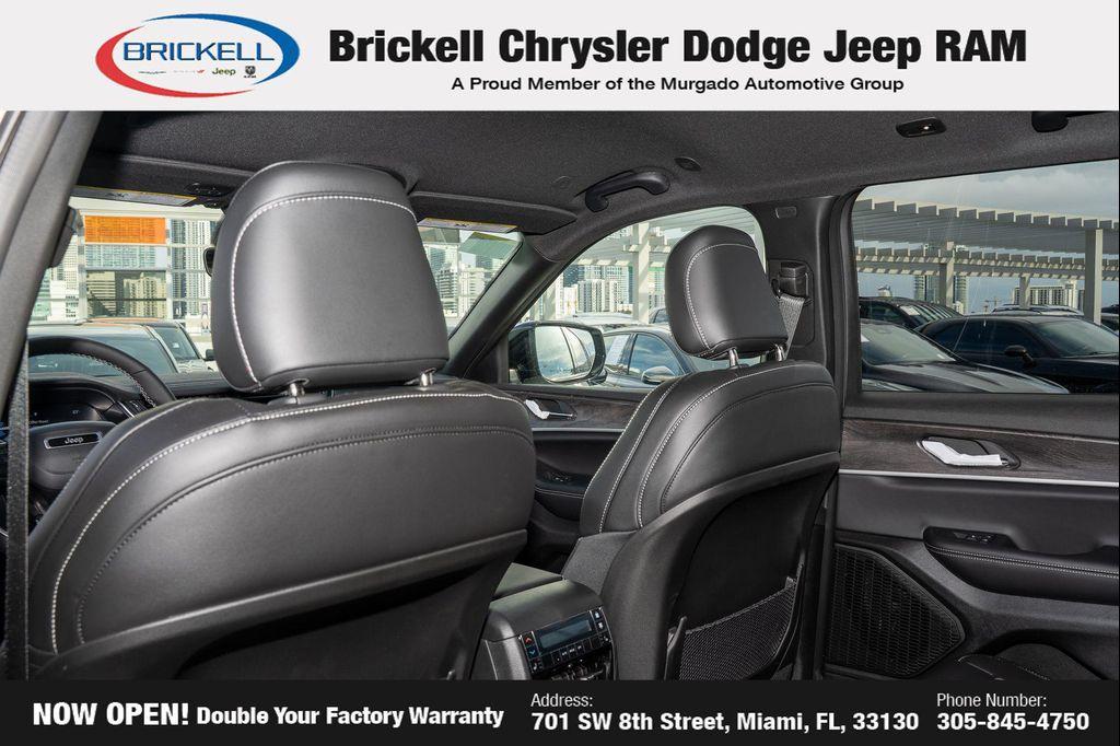 new 2025 Jeep Grand Cherokee L car, priced at $43,784