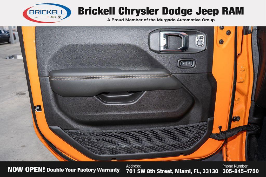 new 2025 Jeep Wrangler car, priced at $51,518