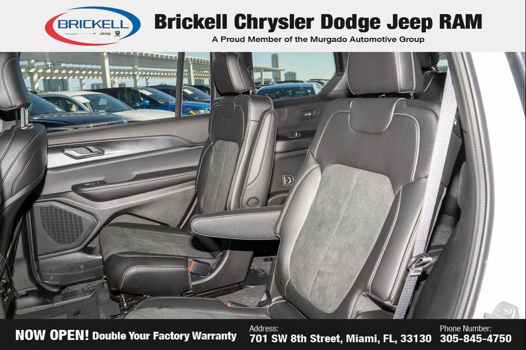 new 2025 Jeep Grand Cherokee L car, priced at $42,132