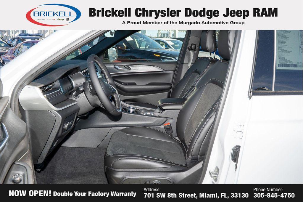 new 2025 Jeep Grand Cherokee L car, priced at $42,132