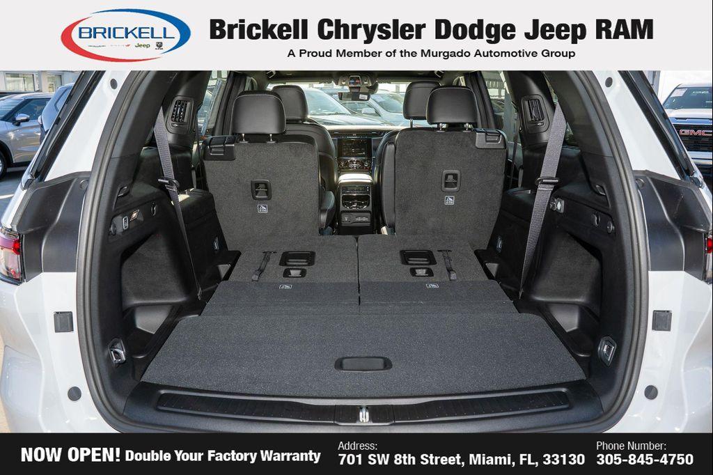 new 2025 Jeep Grand Cherokee L car, priced at $42,132