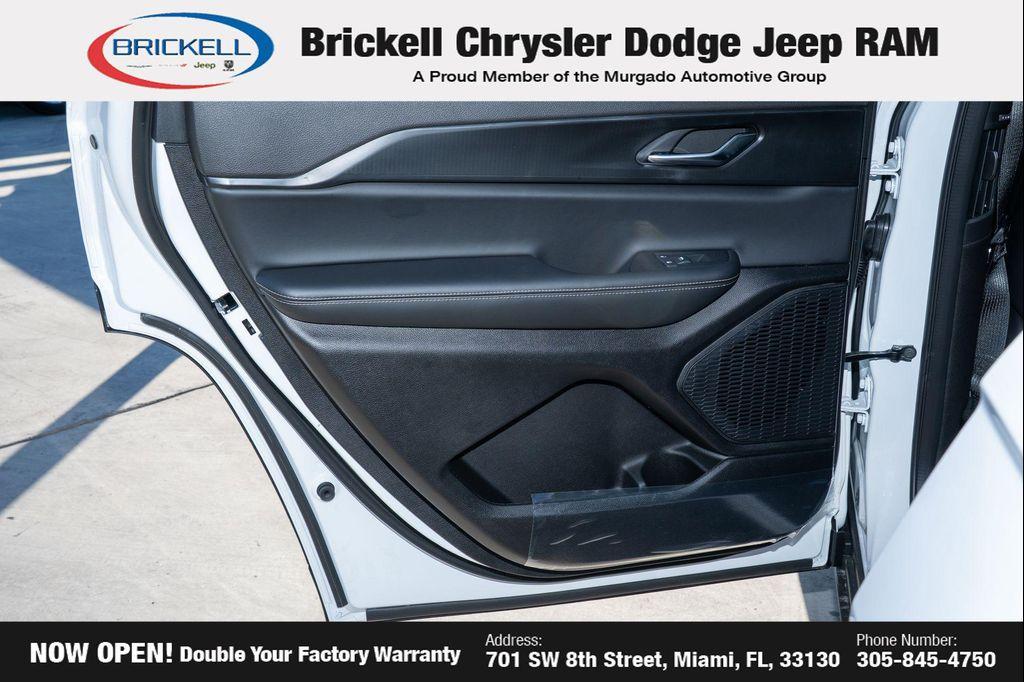 new 2025 Jeep Grand Cherokee L car, priced at $42,132