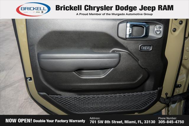 new 2025 Jeep Wrangler car, priced at $45,061