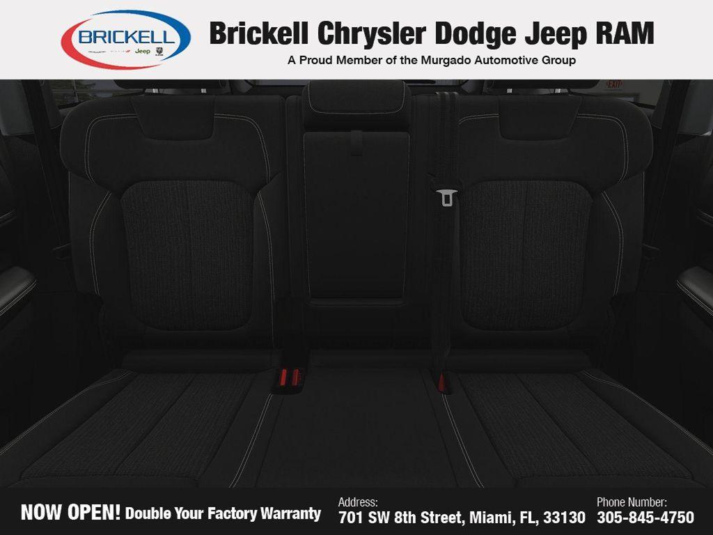 new 2025 Jeep Grand Cherokee car, priced at $33,234