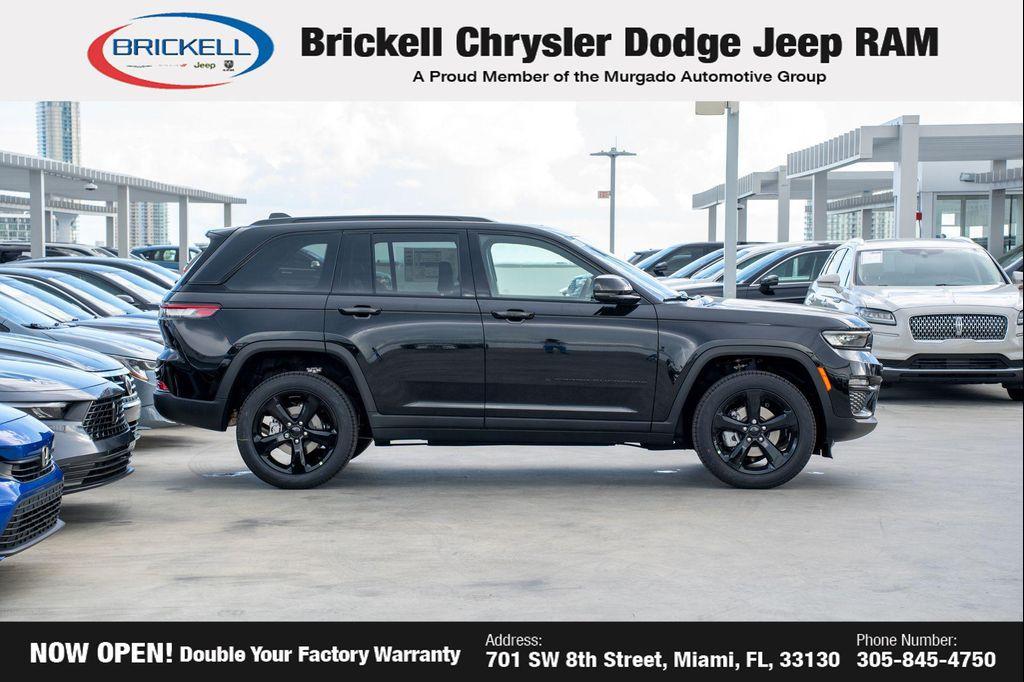 new 2025 Jeep Grand Cherokee car, priced at $43,833
