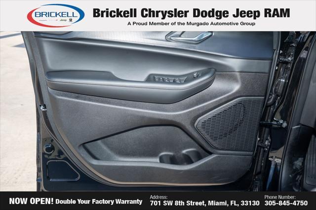 new 2025 Jeep Grand Cherokee L car, priced at $30,040