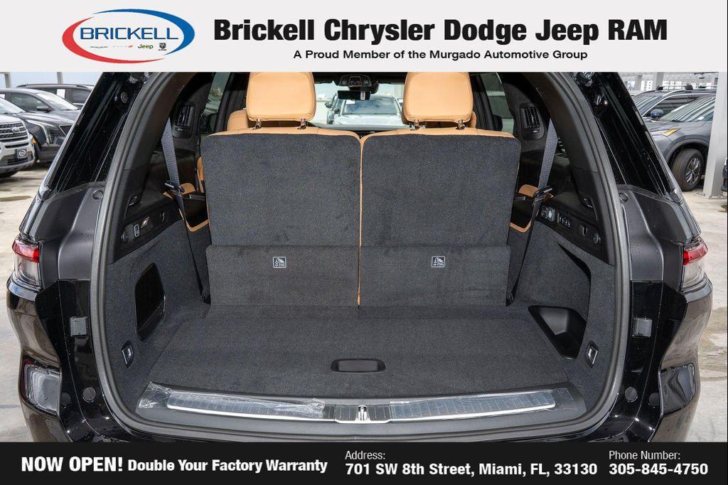 new 2025 Jeep Grand Cherokee L car, priced at $65,519