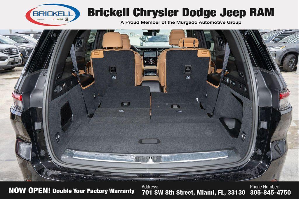 new 2025 Jeep Grand Cherokee L car, priced at $65,519