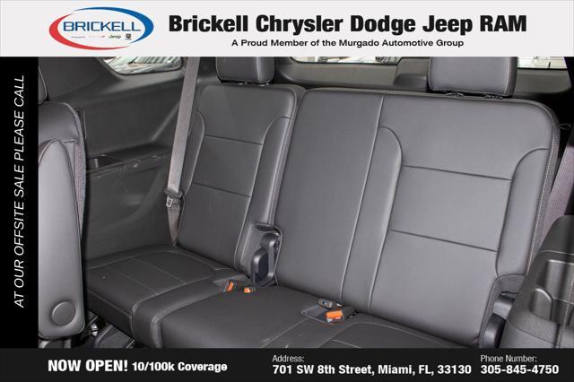 used 2023 Chevrolet Traverse car, priced at $30,648