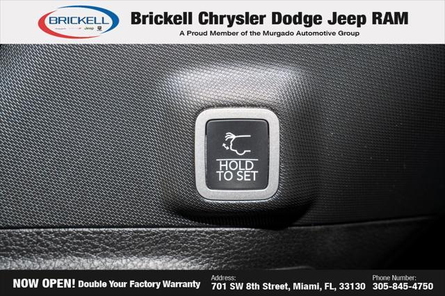 new 2025 Jeep Grand Cherokee car, priced at $51,500