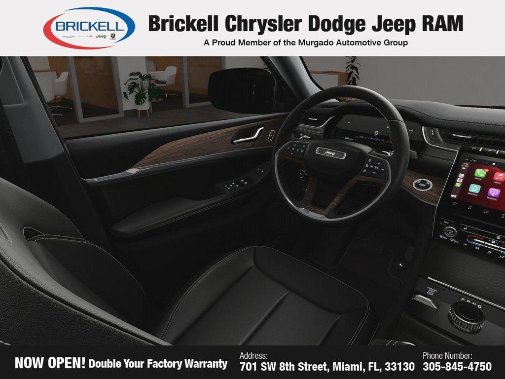 new 2025 Jeep Grand Cherokee car, priced at $39,117