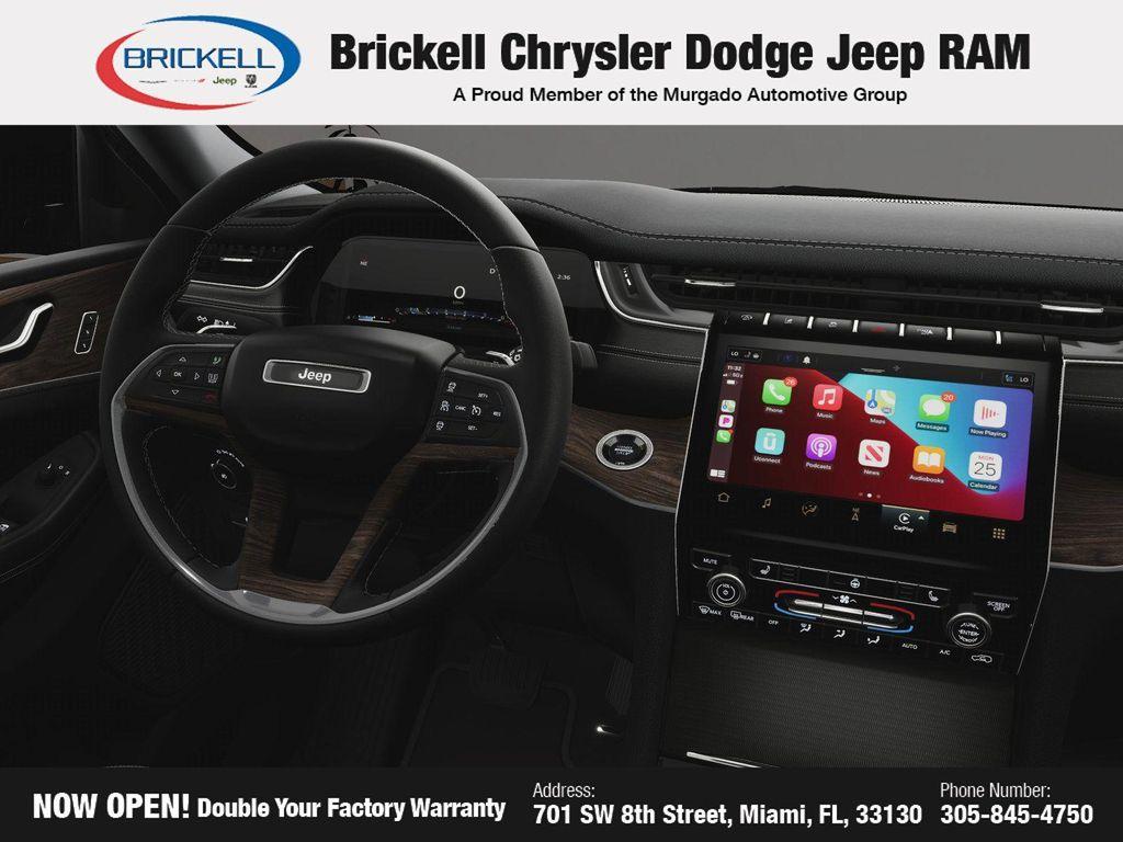 new 2025 Jeep Grand Cherokee car, priced at $39,117