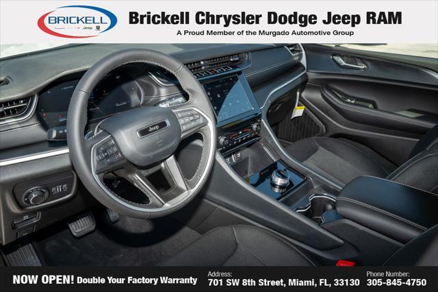 new 2025 Jeep Grand Cherokee L car, priced at $30,179