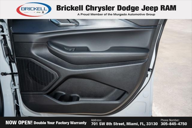 new 2025 Jeep Grand Cherokee L car, priced at $30,179