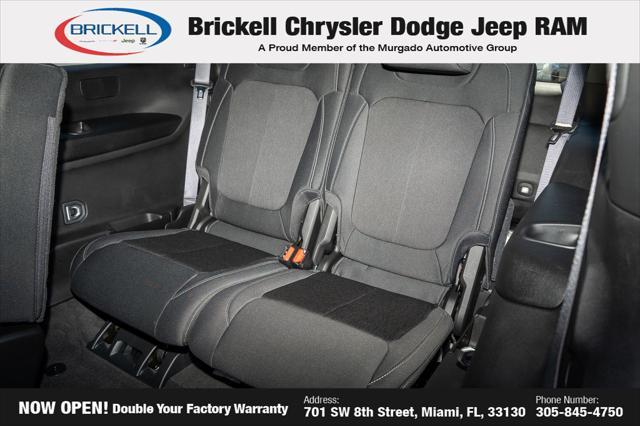 new 2025 Jeep Grand Cherokee L car, priced at $30,179