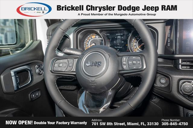 new 2025 Jeep Wrangler car, priced at $46,335