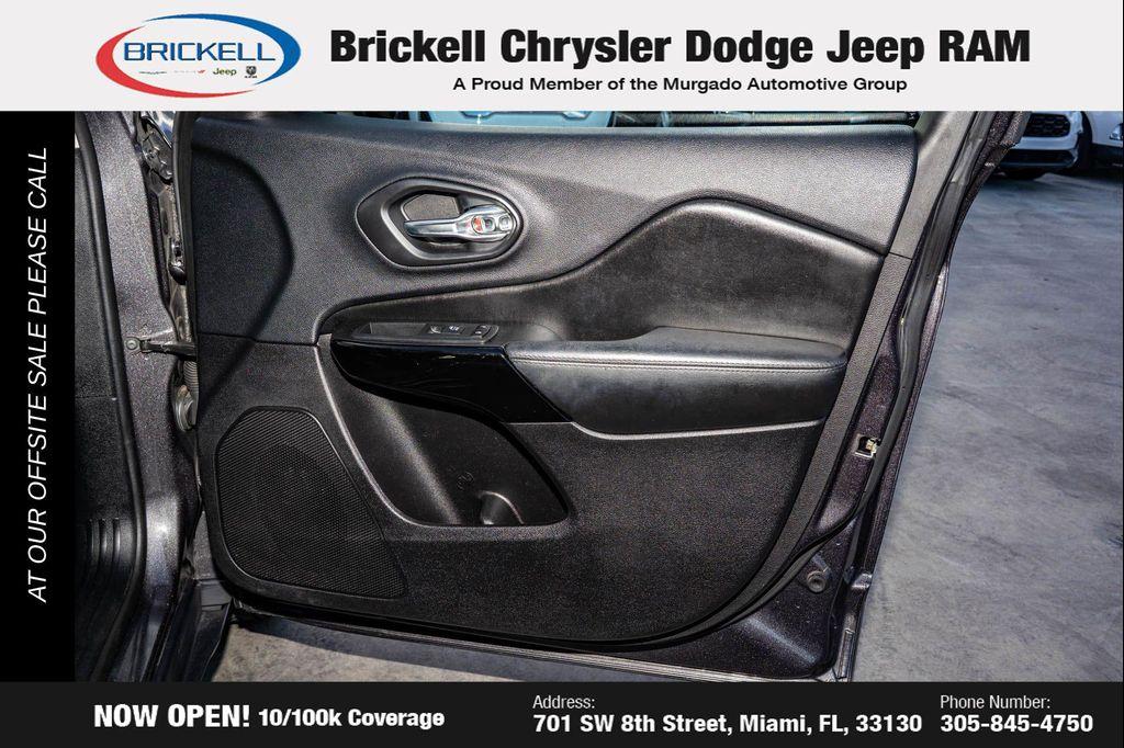 used 2020 Jeep Cherokee car, priced at $16,945