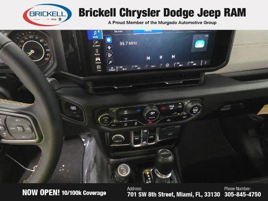 used 2024 Jeep Gladiator car, priced at $35,600
