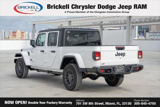 new 2024 Jeep Gladiator car, priced at $43,333