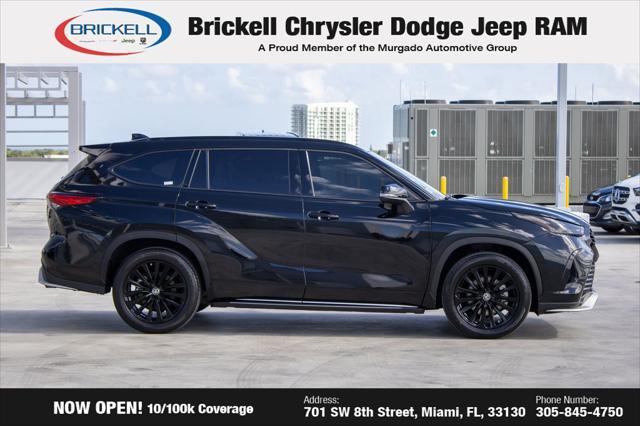 used 2023 Toyota Highlander car, priced at $25,999