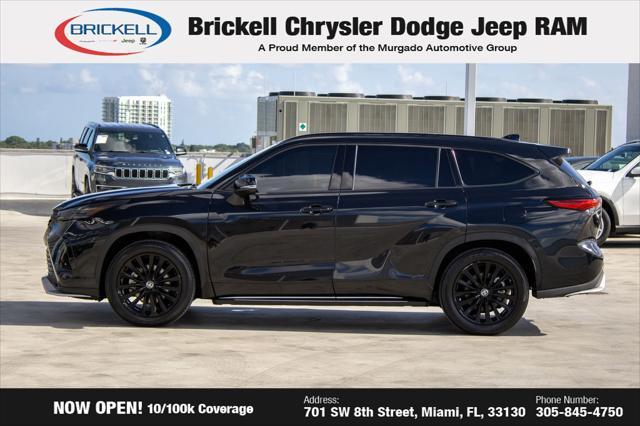 used 2023 Toyota Highlander car, priced at $25,999